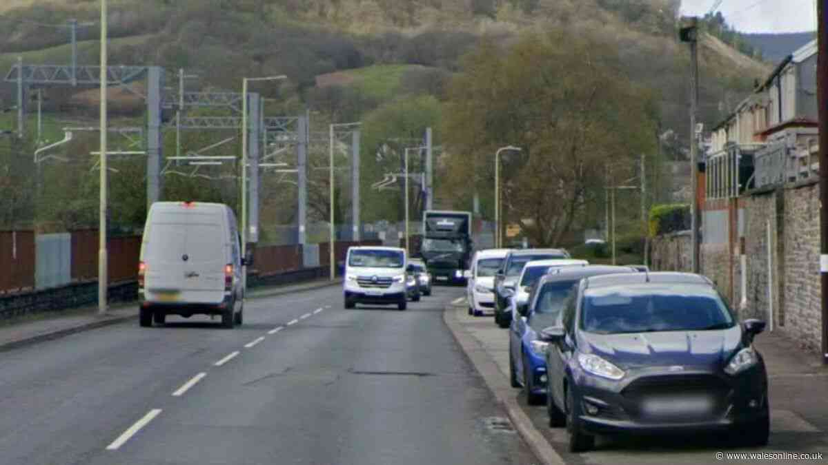 Man in hospital after being hit by car in Pentre