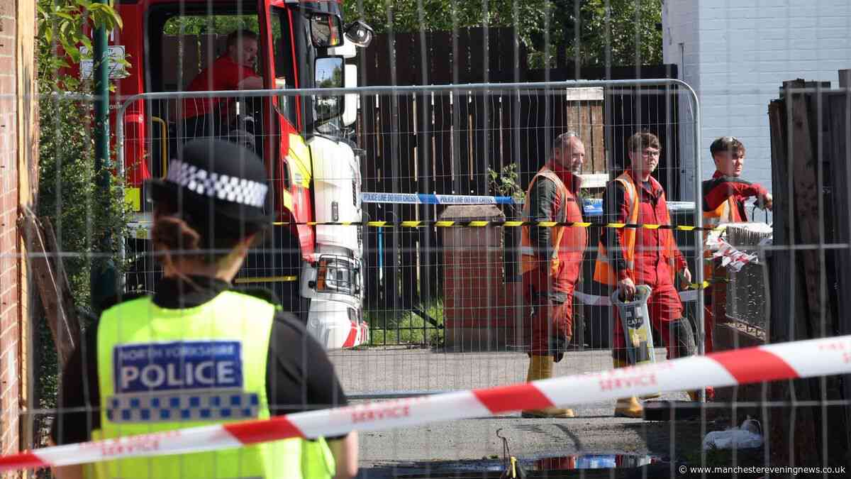 Middlesbrough murder investigation after two die in house fire with police 'not ruling out organised crime'