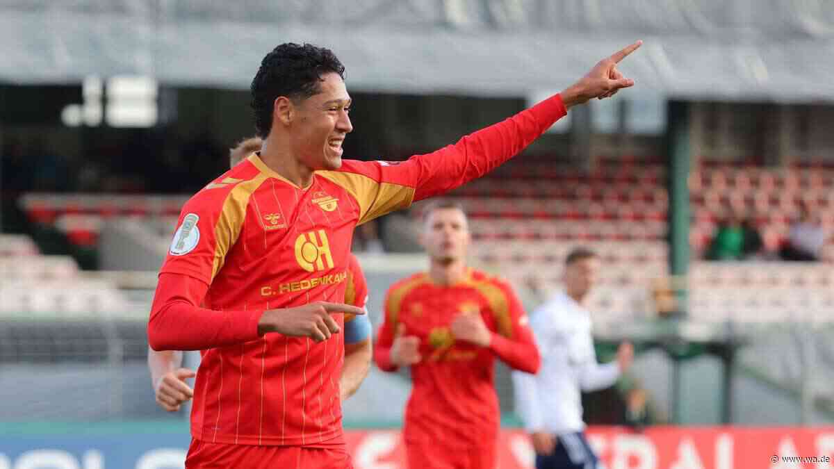 Castaneda verlängert Vertrag beim SC Paderborn vorzeitig