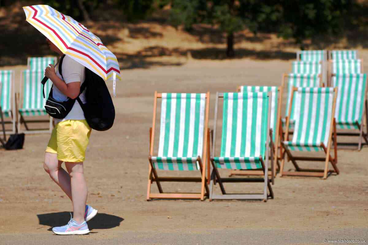 Growing proportion of deaths associated with hottest days, figures suggest