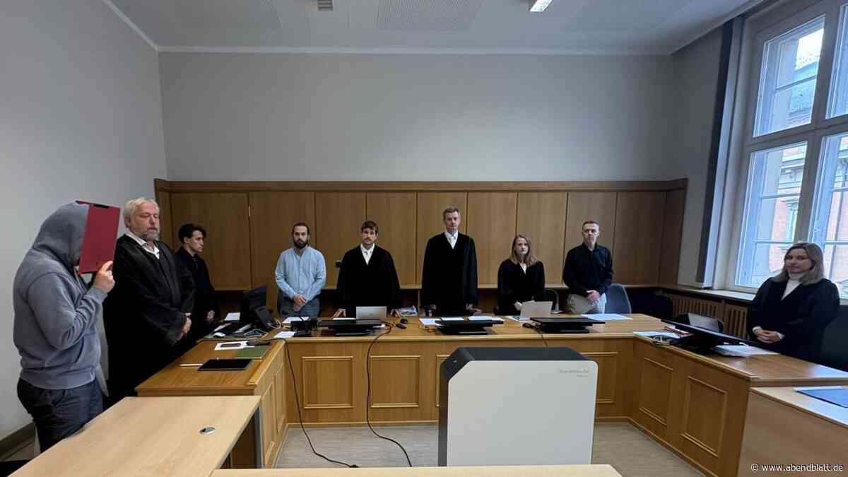 Ihr Martyrium dauerte Jahre: Fußballtrainer missbraucht Jungs im Wohnwagen