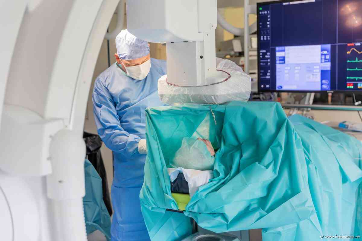 Modernstes Herzkatheterlabor Sachsens steht im Erzgebirge: Neue Technik verkürzt Eingriffe