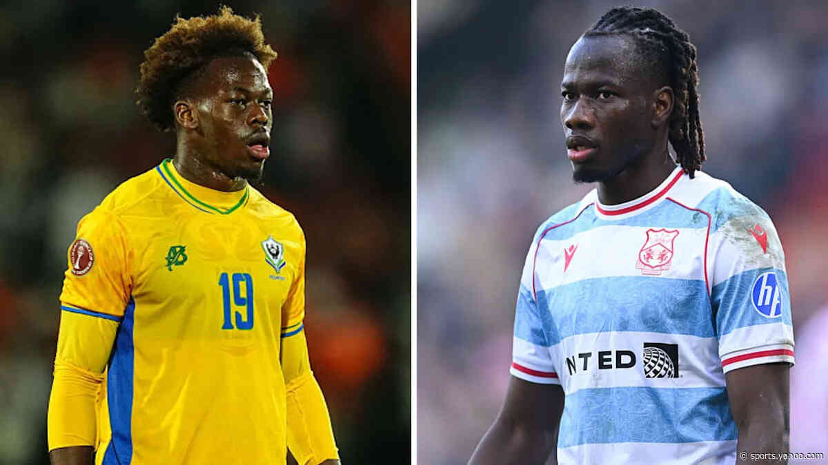 Wrexham close in on Ekomie and Kabore deals