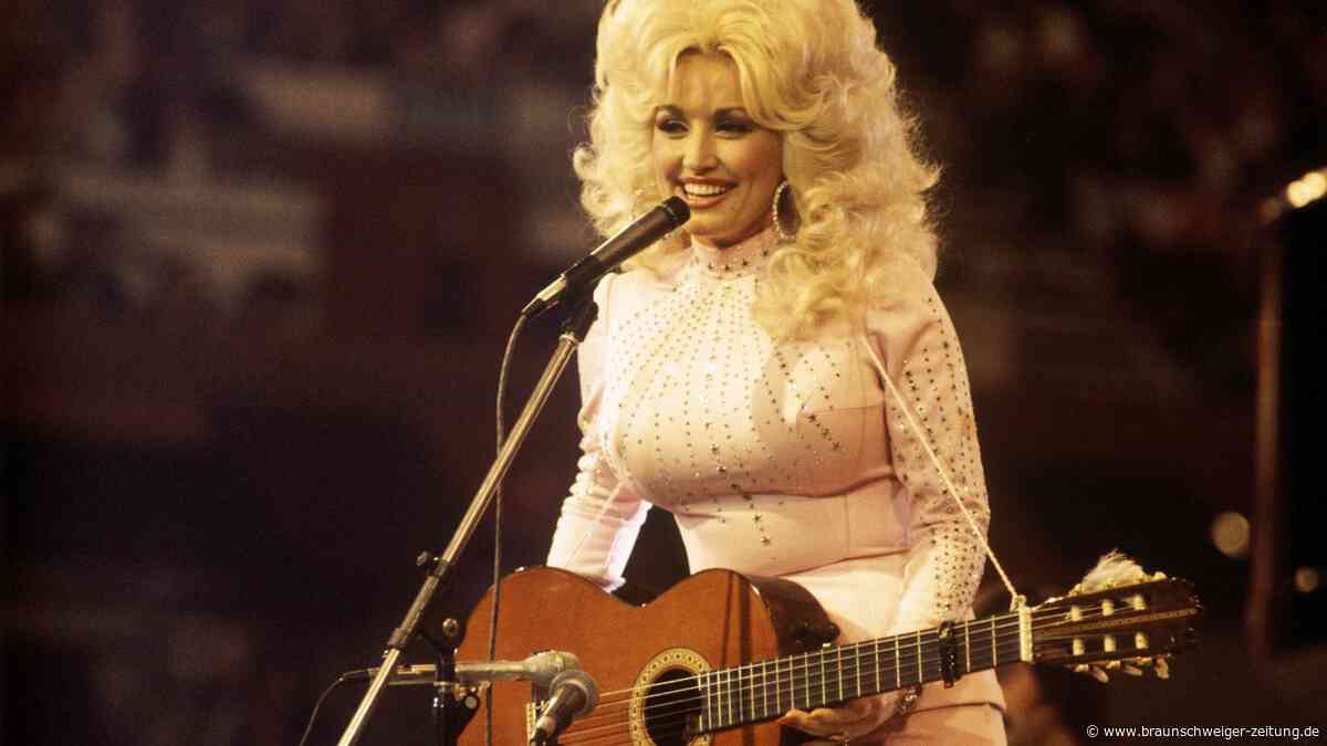 Dolly Parton tot: Ihr Talent brachte ihr Reichtum – und sie gab ihn weiter