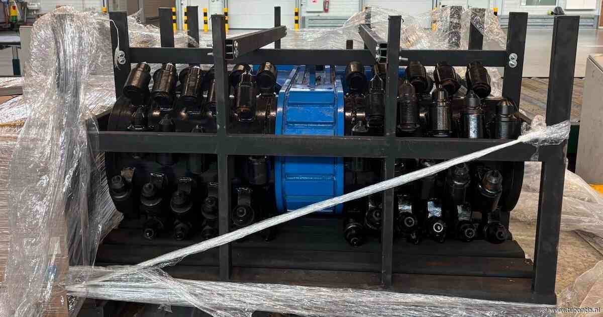 Onderschepte 30 kilo coke zat wel heel goed verborgen in graafmachine uit Panama