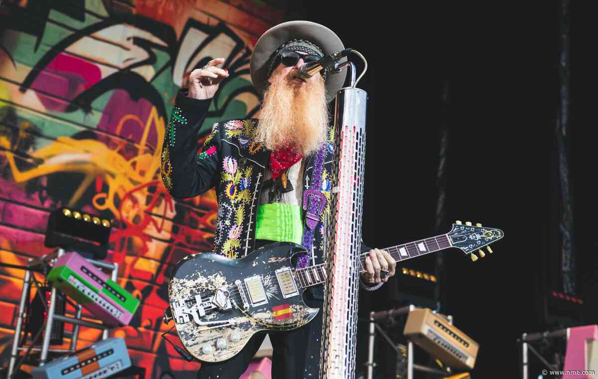 Watch ZZ Top return to stage for first gig since drummer Frank Beard’s death