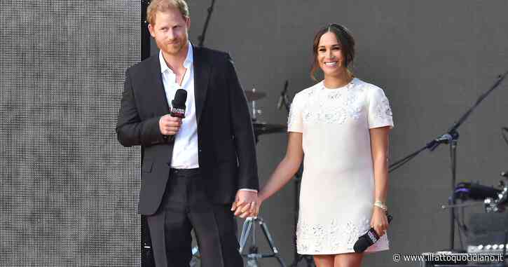 Harry e Meghan sono tornati in Gran Bretagna con i figli. E ora la domanda è una: saranno un valore aggiunto o una spina nel fianco per la monarchia?