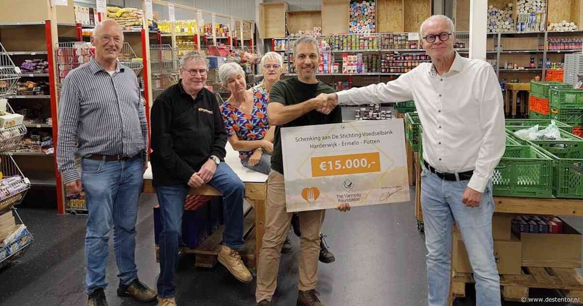 Blije gezichten bij Voedselbank Harderwijk, Ermelo en Putten: donatie van duizenden euro's
