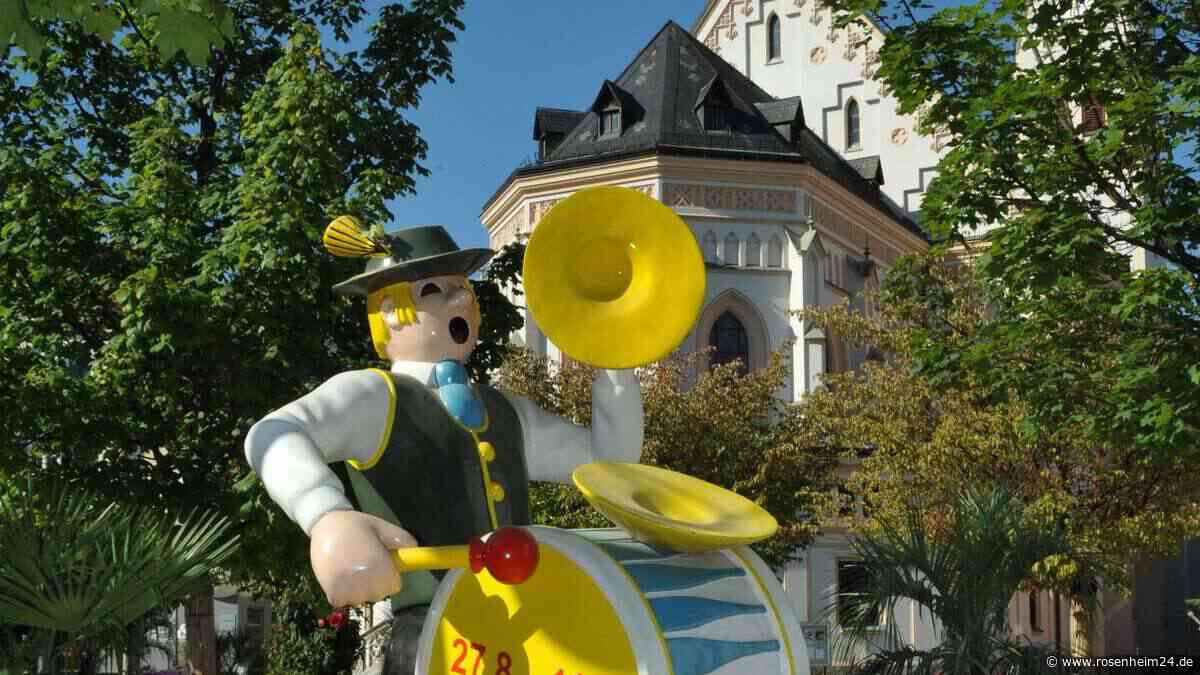 Tradition, die verbindet: Rosenheims Wiesntrommler wird 75