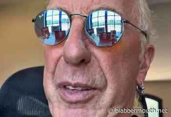 DEE SNIDER Breaks Shoulder While Playing Basketball With His Kids: 'I'm Gonna Be In A Sling For The Next Eight Weeks'