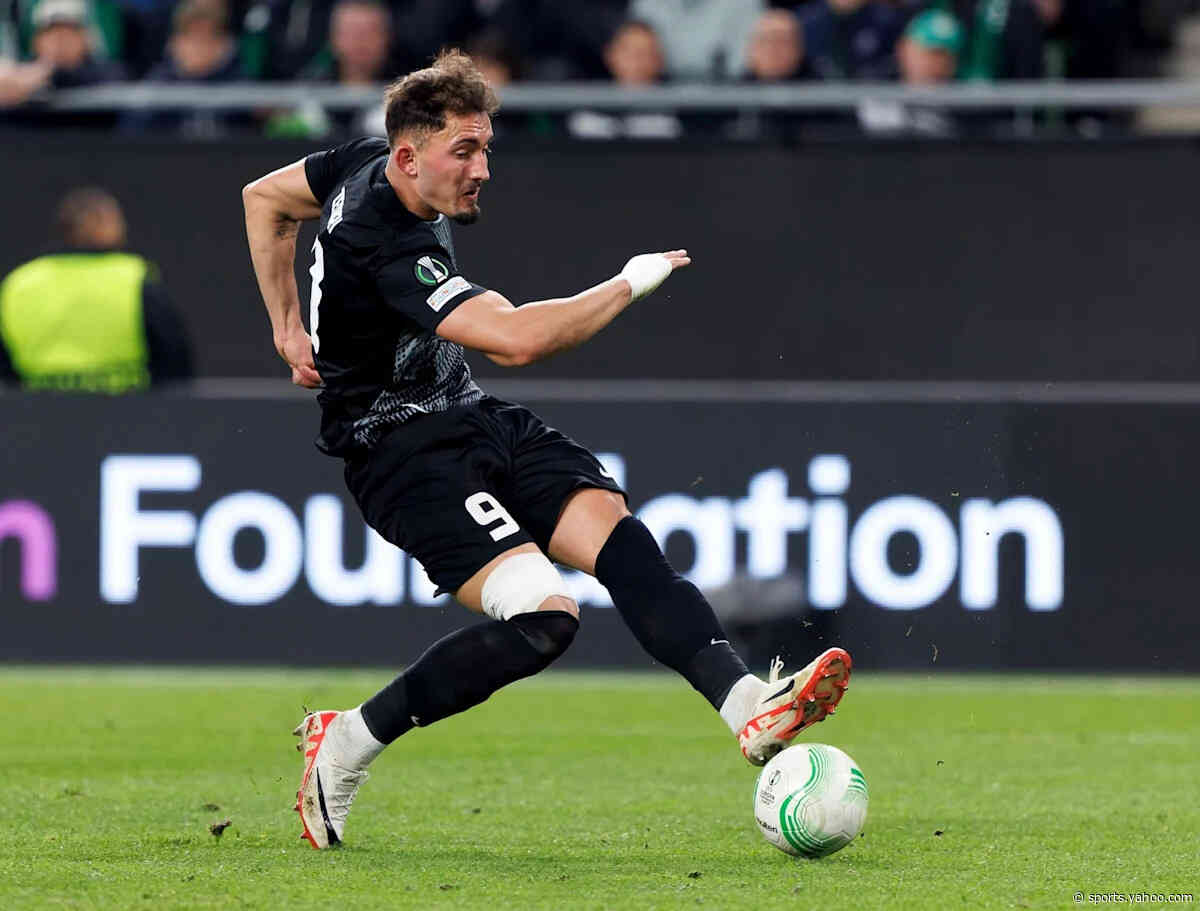 Standard Liege hoping to bring former Brighton striker back to the club from Widzew Łódź