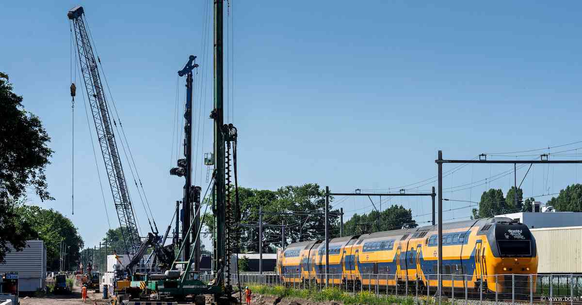 Vughtenaar vecht bij Raad van State voor langer geluidscherm en zegt dat anders geluid tussen huizen blijft komen