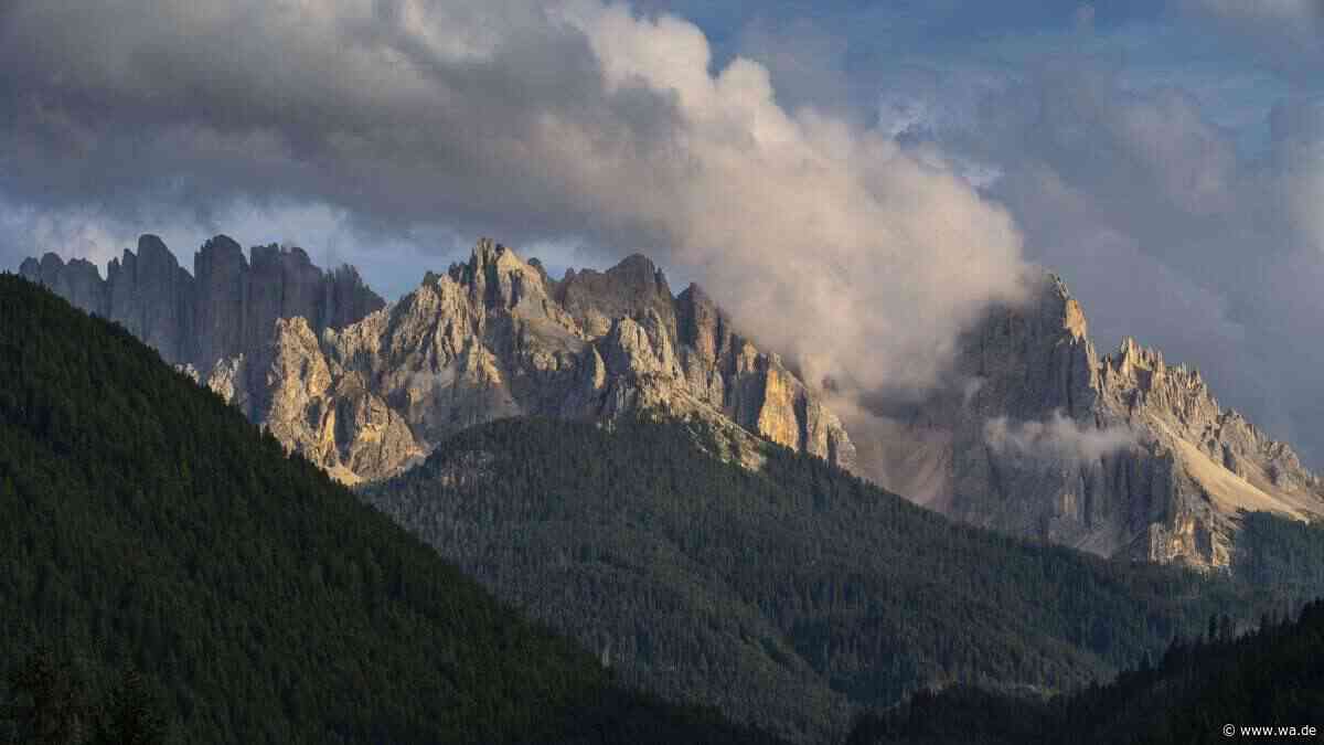 Rettungseinsatz in den Dolomiten endet mit zweitem Unfall: Ärztin und Kletterin stürzen ab