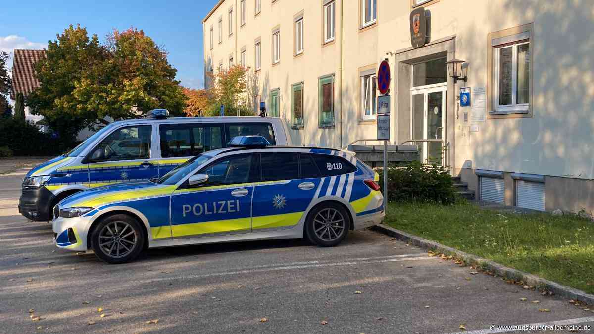 Unbekannte Person beschädigt Auto in Vöhringen und entwendet Brieftasche