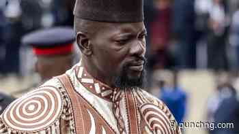 Guinea president dismisses 173 soldiers for desertion