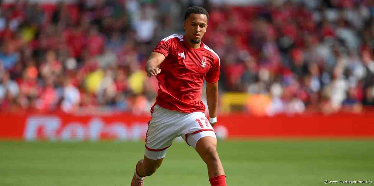 Excelsior doet zaken met Nottingham Forest en haalt versterking voor defensie binnen