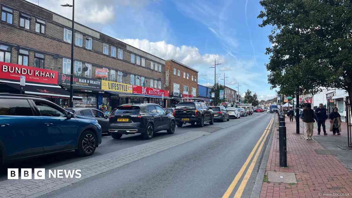 Road safety red routes plan to be re-examined