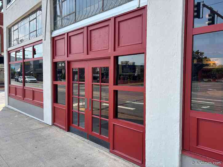 Hazel’s Public House opens in the River Market