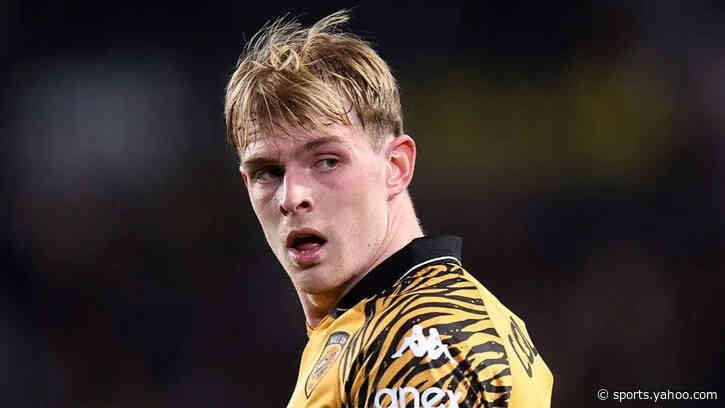 Hull keen on Man Utd's Collyer