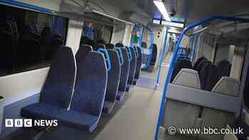 'Ironing board' seats to be replaced on Thameslink
