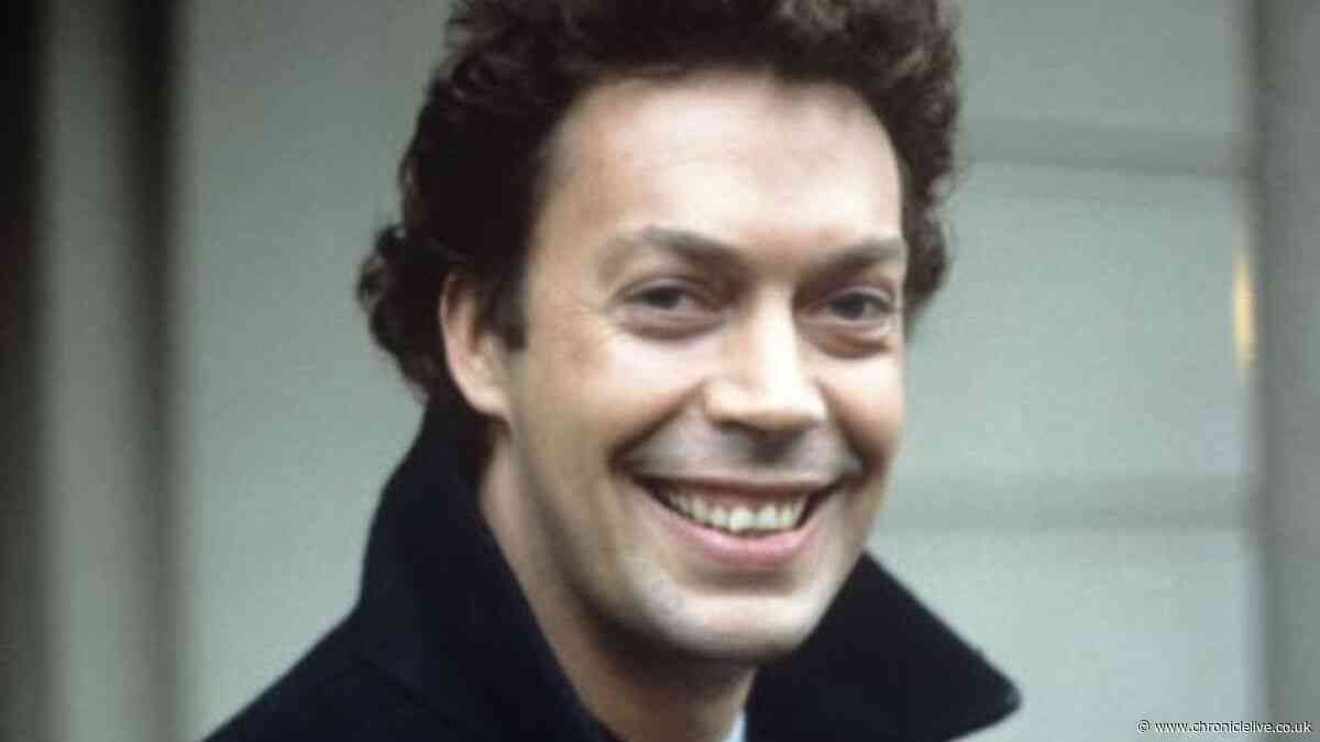 Acting legend Tim Curry dies at 80 as fans across the world pay tribute to Rocky Horror star