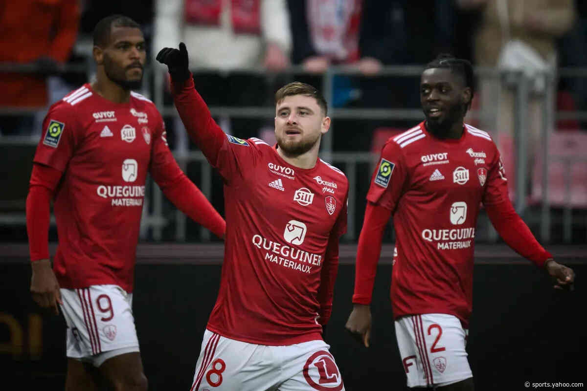 Brest to extend Hugo Magnetti’s contract