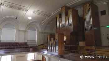U of A to move venerable pipe organ to church in southern Alberta