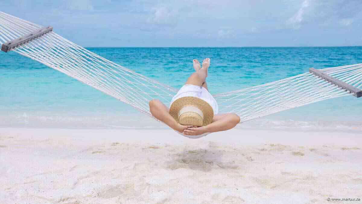 Gericht spricht Frau 17 Urlaubstage am Stück zu – auch für Rentner ist das Urteil wichtig