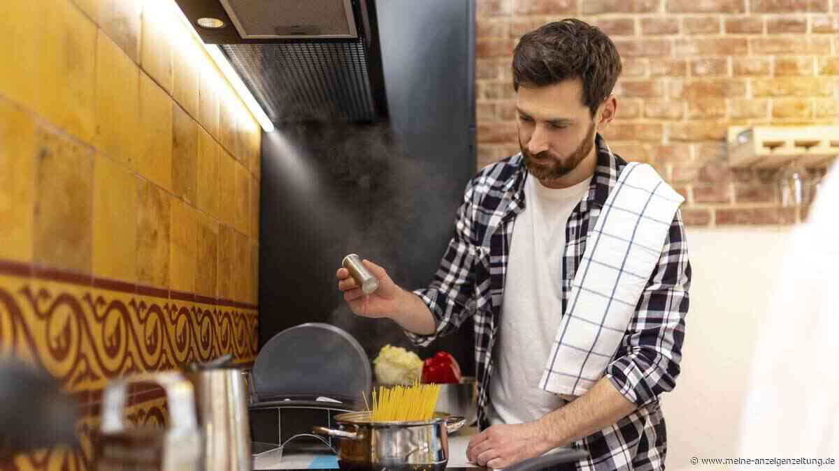 Der Salzstreuer-Irrtum: Warum viele beim Nudelkochen einen Klassiker falsch machen