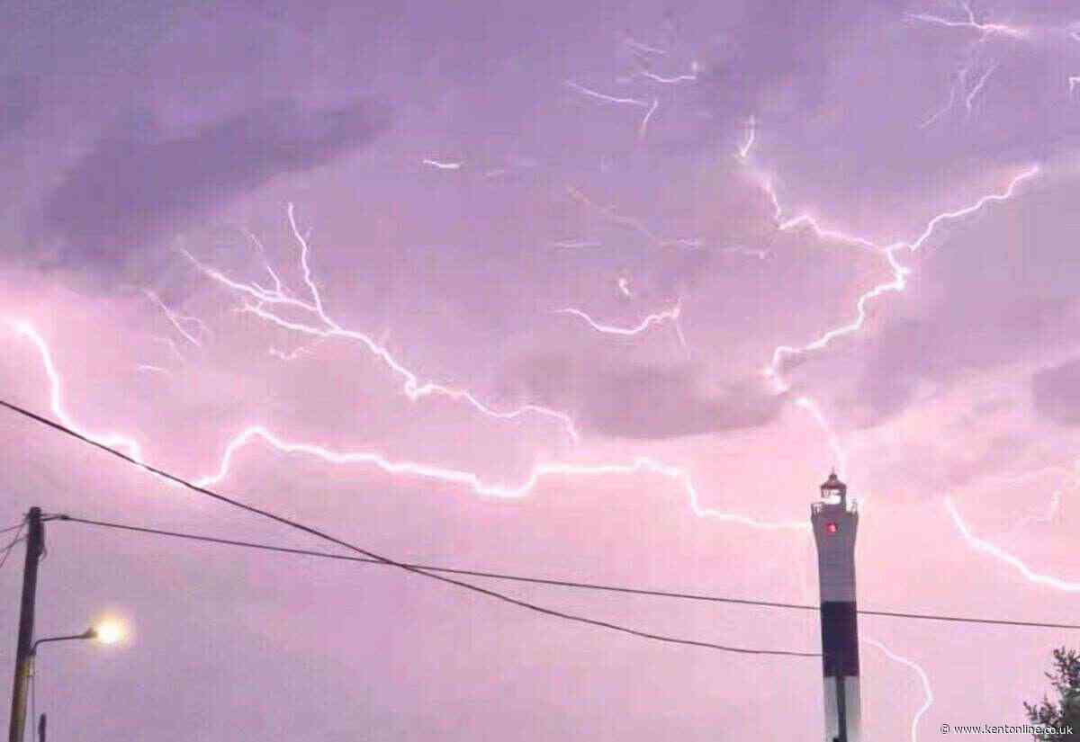 Flash flooding alert as thunderstorm warning issued for Kent