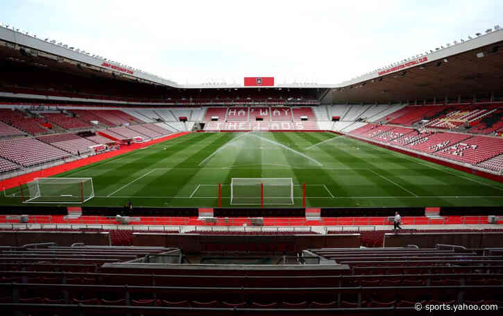 Sunderland sign French defender Laplacette