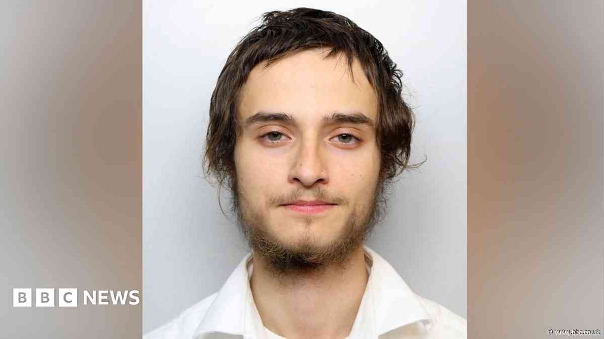 Man jailed for mosque threats after synagogue attack