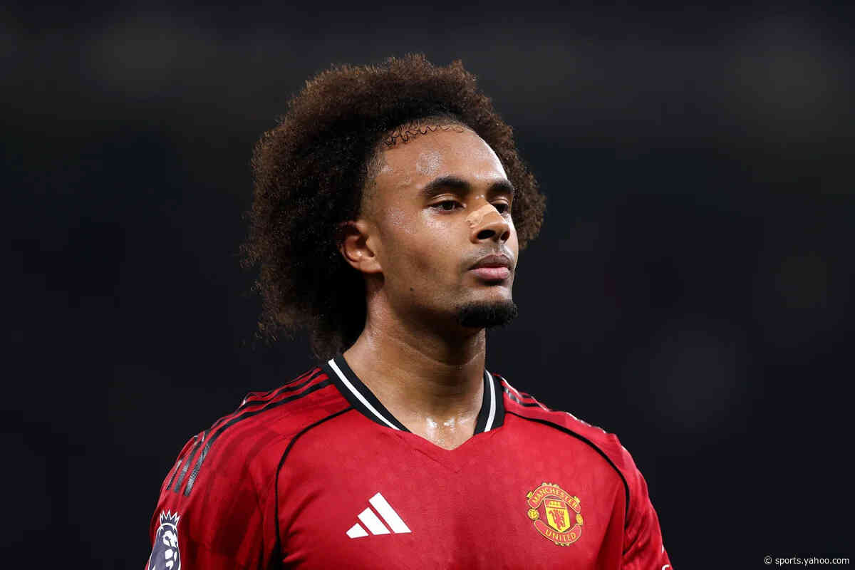 Manchester United forward Zirkzee eyed by Fiorentina if Kean completes Como switch