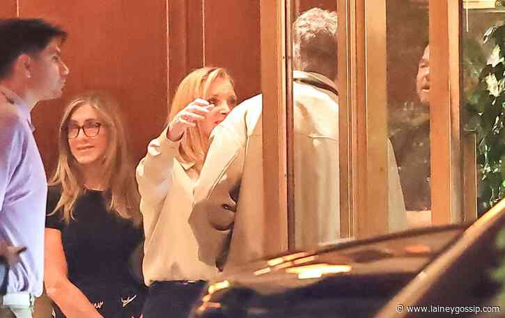Dolly, Sandy, and Jen