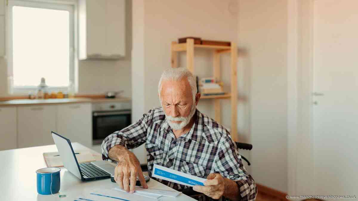 DWP confirms the six things you must declare which could affect Universal Credit payment amount