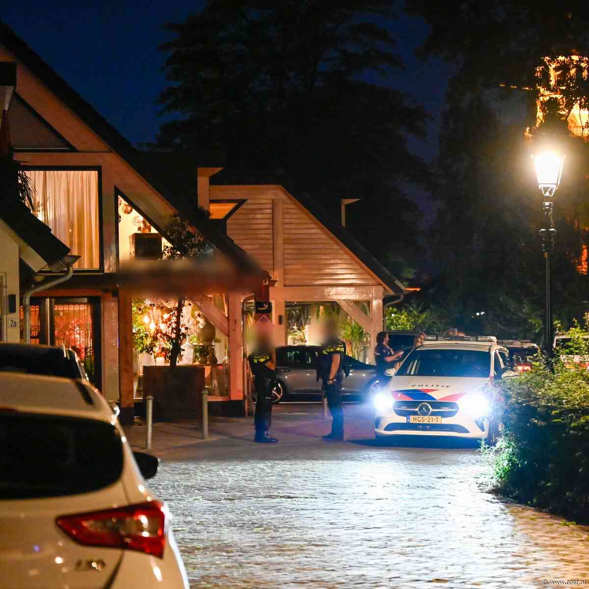 Persoon met vuurwapen aangehouden in Almelo