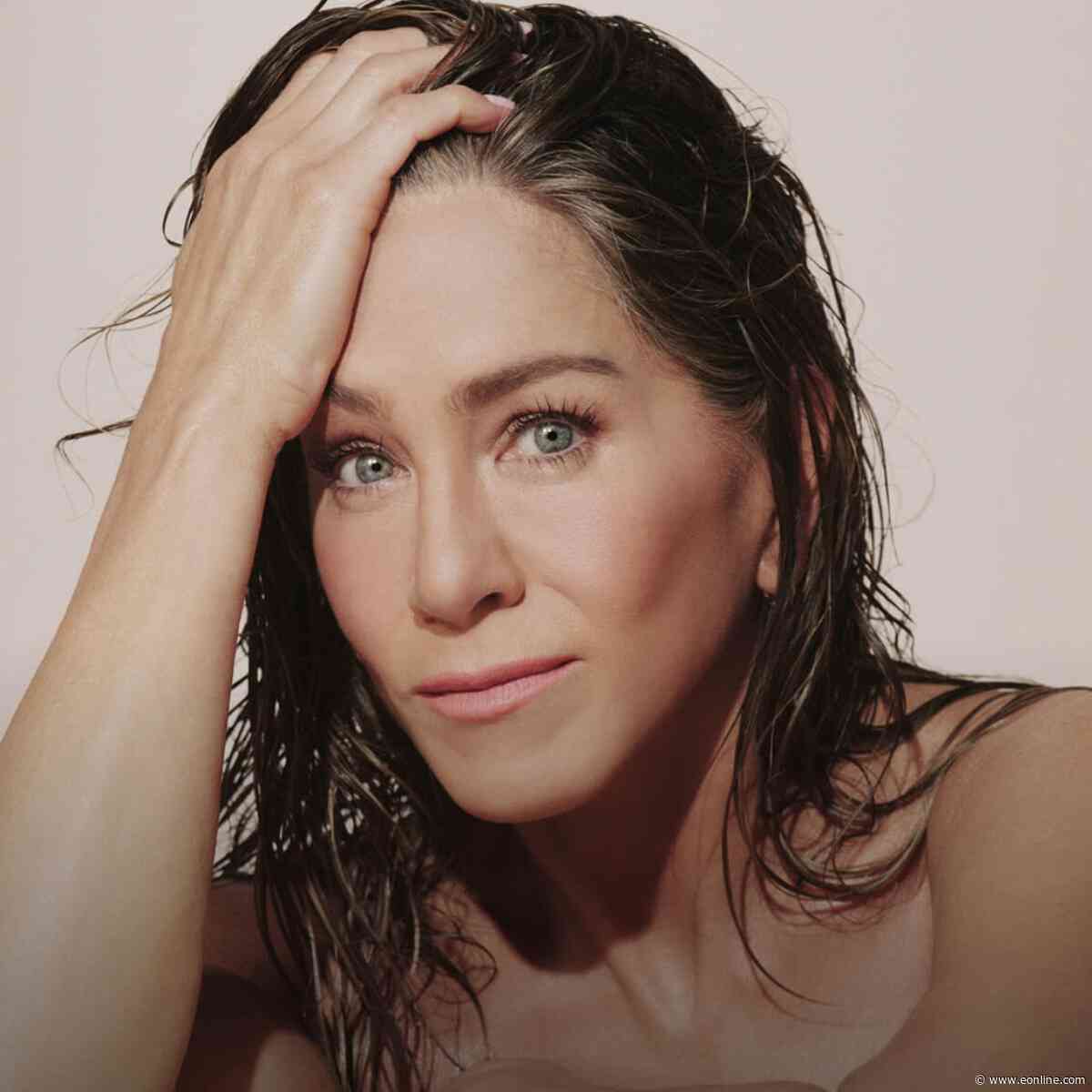 Jennifer Aniston Says Her Hair Needs “Real Moisture," So She Made This