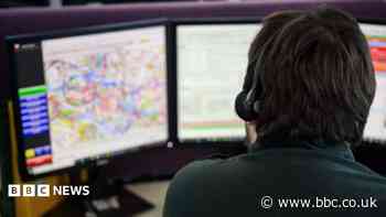 Man jailed day after abusing 999 call handlers