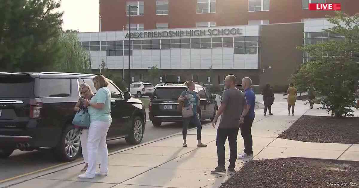 Private property parking near Apex Friendship High School raises questions about enforcement