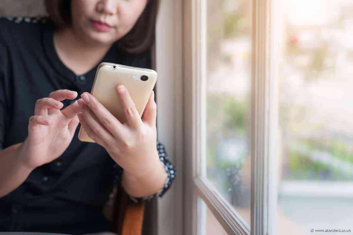 No safety net for people using AI chatbots for help investing, watchdog warns