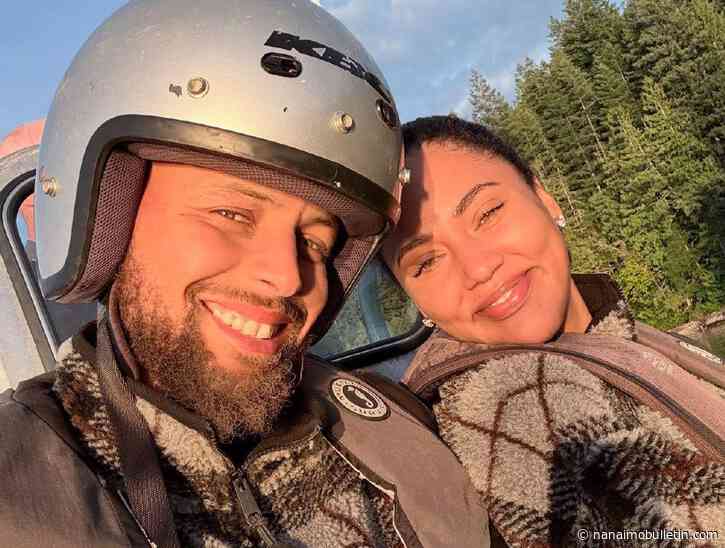NBA star Stephen Curry vacationing on island off Vancouver Island