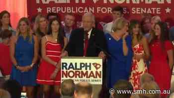 Donald Trump jeered by Republican die-hards