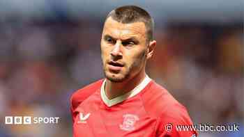 Montenegro forward Osmajic leaves Preston for Genoa