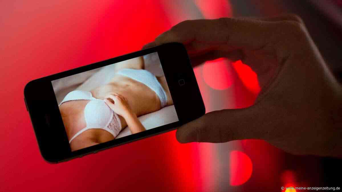 Nackt im Nebenjob: Darf mein Chef mir OnlyFans verbieten?