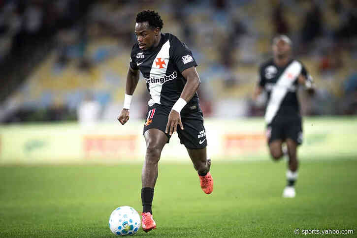 Vasco overcomes red card to beat Vitória in first-leg Copa do Brasil tie