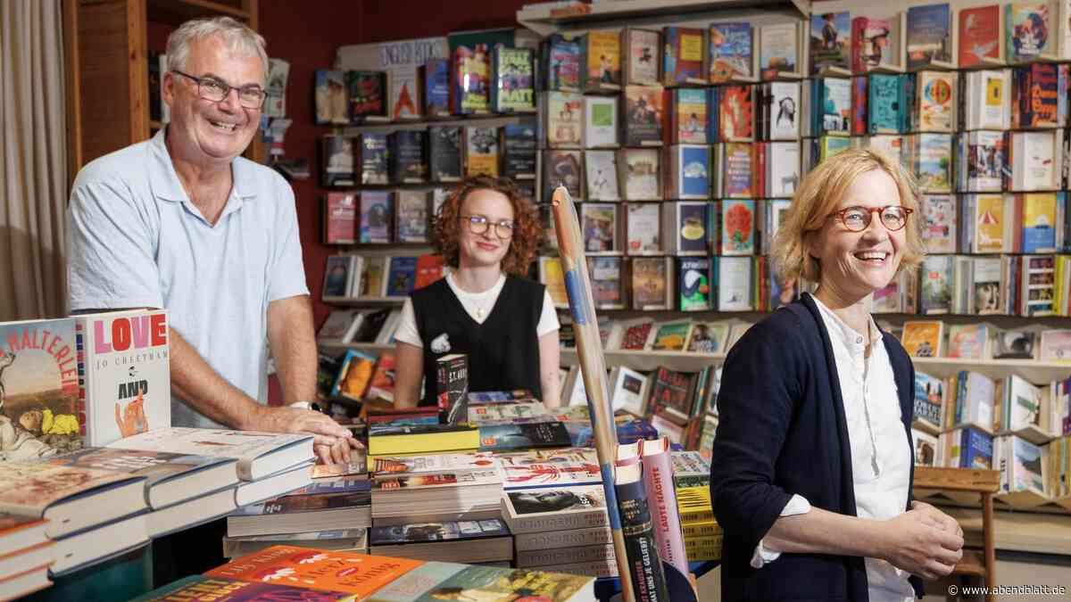 Buchladen in Barmbek ist gerettet: Für den Inhaber gilt aber bald „Hausverbot“