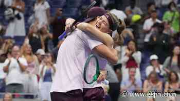Muchova, Mensik win US Open mixed doubles title
