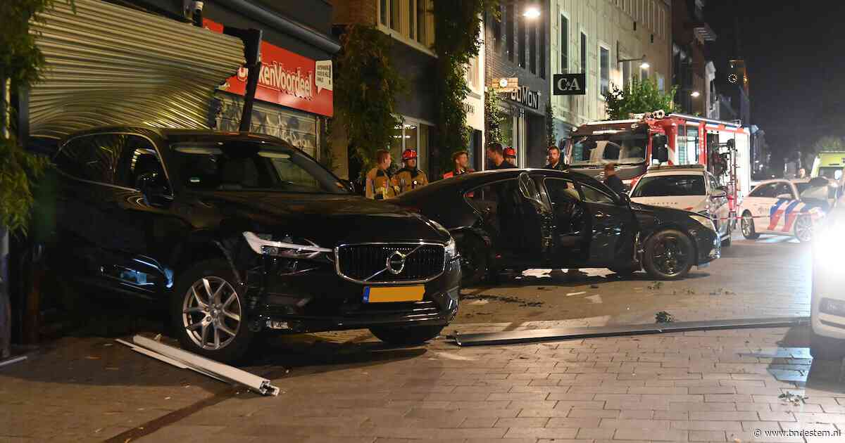 Twee verdachten aangehouden na ramkraak op juwelier in Breda, agent en politiehond uit pand bevrijd