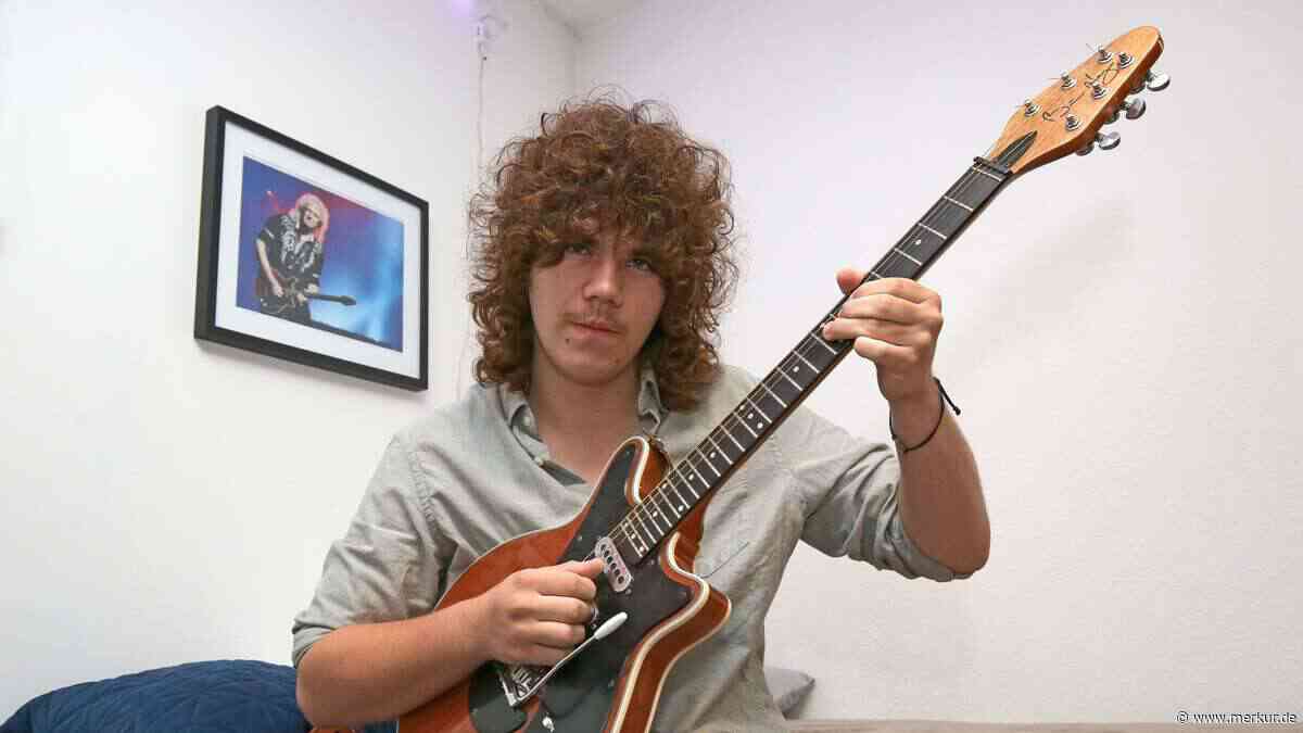 „Klingst mehr nach mir als ich selbst": Oberbayer (17) lädt Gitarrenvideos hoch – dann meldet sich sein Idol