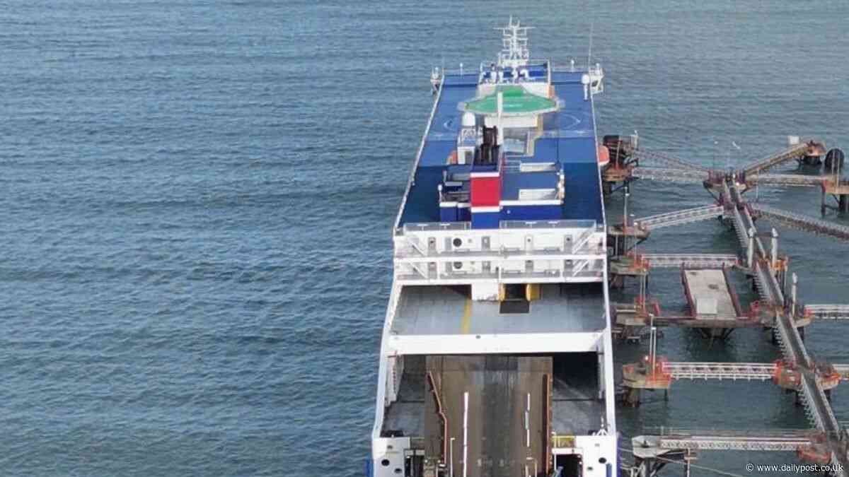 Passport rule change affecting all ferry passengers travelling between Holyhead and Dublin
